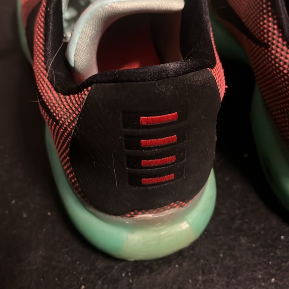 Kobe - Picture 8 of 13